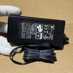 Genuine PNLV6508 12V 1.5A 18W AC Adapter Charger for Panasonic IP Telephone KX-NT630 KX-NT680 KX-A424 Power Supply