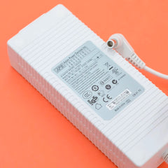 Genuine APD DA-120A19 AC Adapter Charger 19V 6.32A Power Adapter 120W Power Supply