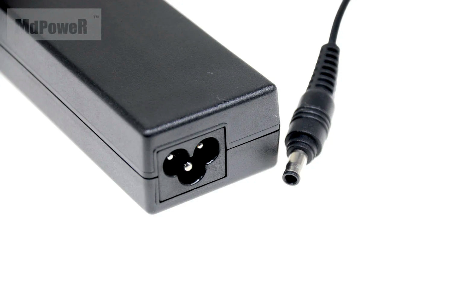 Original AD-6019R 60W 19V 3.16A AC Adapter Charger Power Supply For Samsung NP305E5AI R423 RV411 RF411 PA-1600-66 PCGAD-6019