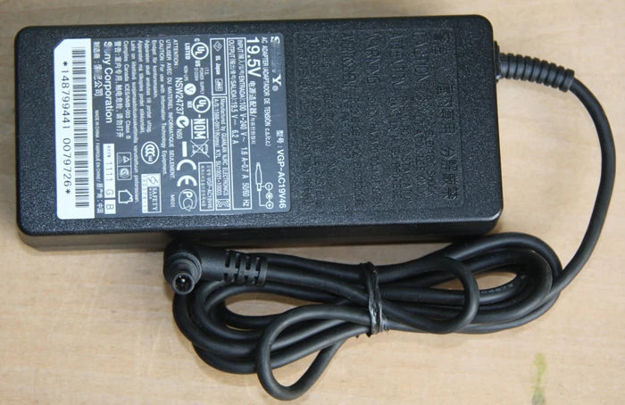 Genuine 19.5V 6.2A 121W Laptop Adapter Charger For SONY VAIO VGP-AC19V15 VGP-AC19V46 KDL-42W670A acdp-120n02 AC Power Supply