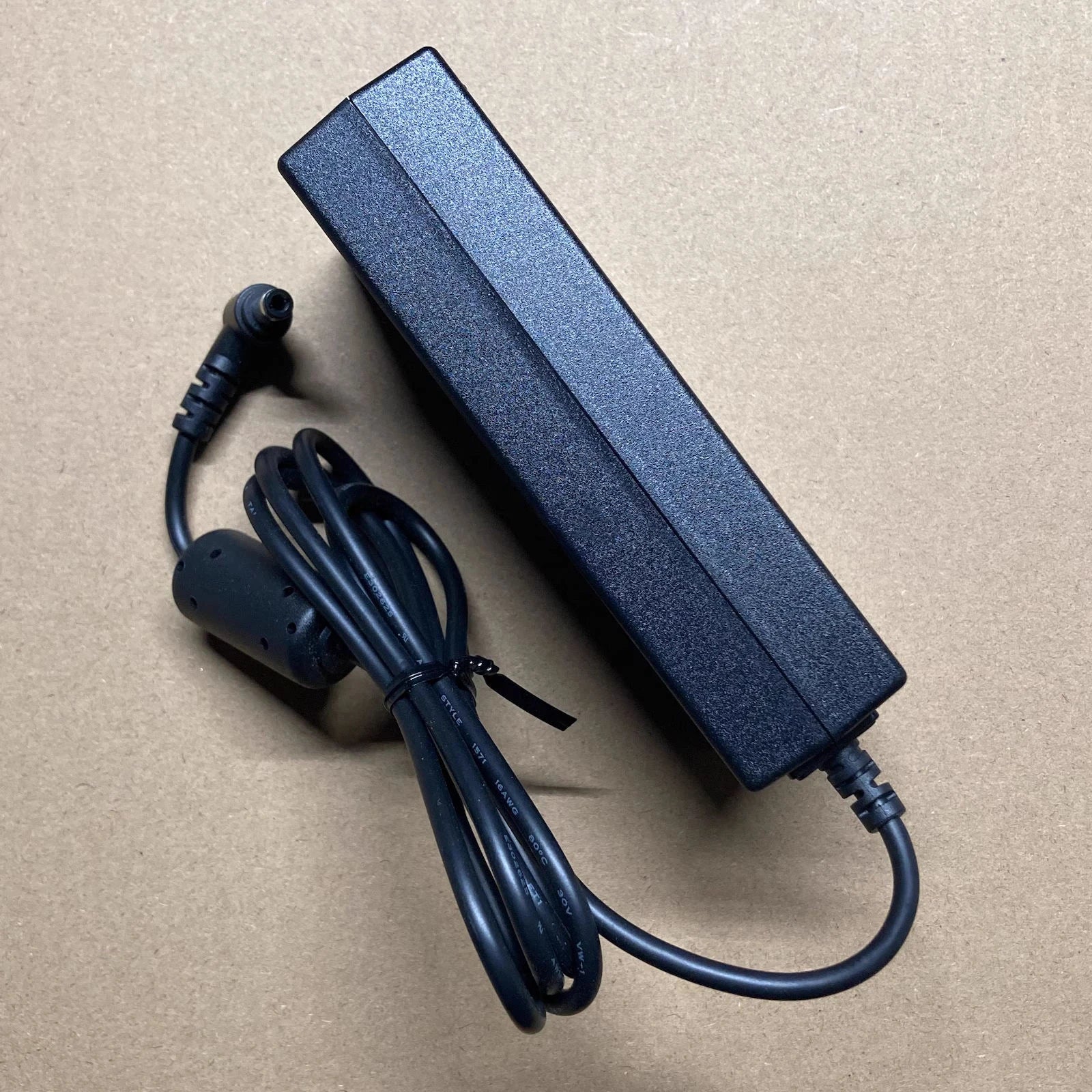 FSP AC Adapter 12V 5.42A 65W FSP065M-DHA FSP065-RHAC2 5.5*2.5mm Charger Monitor Power Supply
