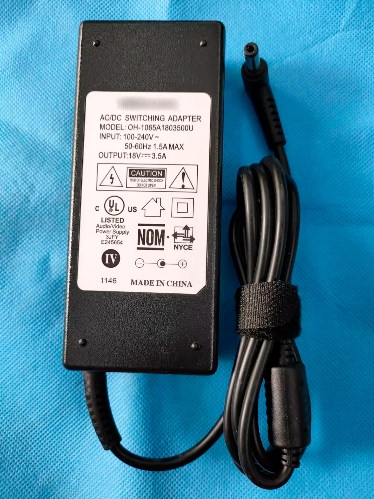 Genuine OH-1065A1803500U2 18V 3.5A AC/DC Switching Adapter Charger for Philips KEF EGG Audio GPE060D-180350D Power Supply