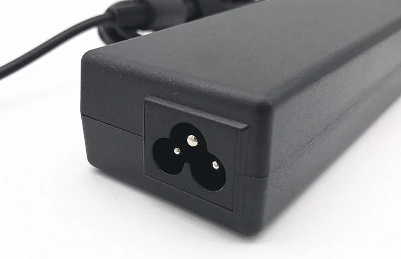 New Original PA3715E-1AC3 19V 3.95A 75W Laptop Power Charger For Toshiba Satellite L300 L350 L450 L600  AC Adapter PA3468U-1ACA