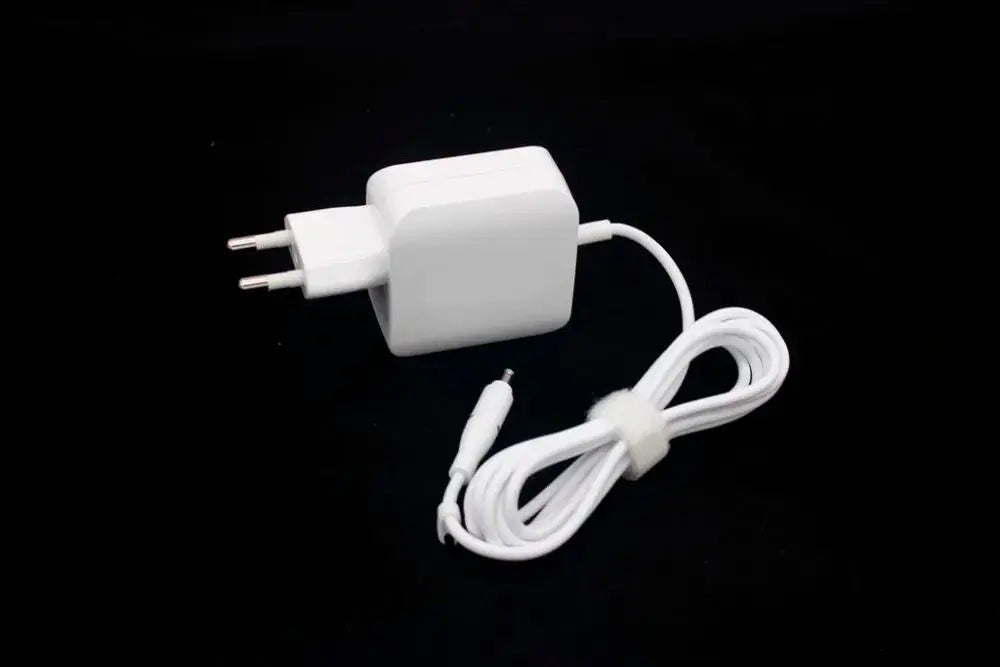 Original 19V 2.37A AC Power Adapter Charger For SAMSUNG 930QAA 900X3N Notebook Power Supply W16-045N4A W16-045N4D W16-045N4C