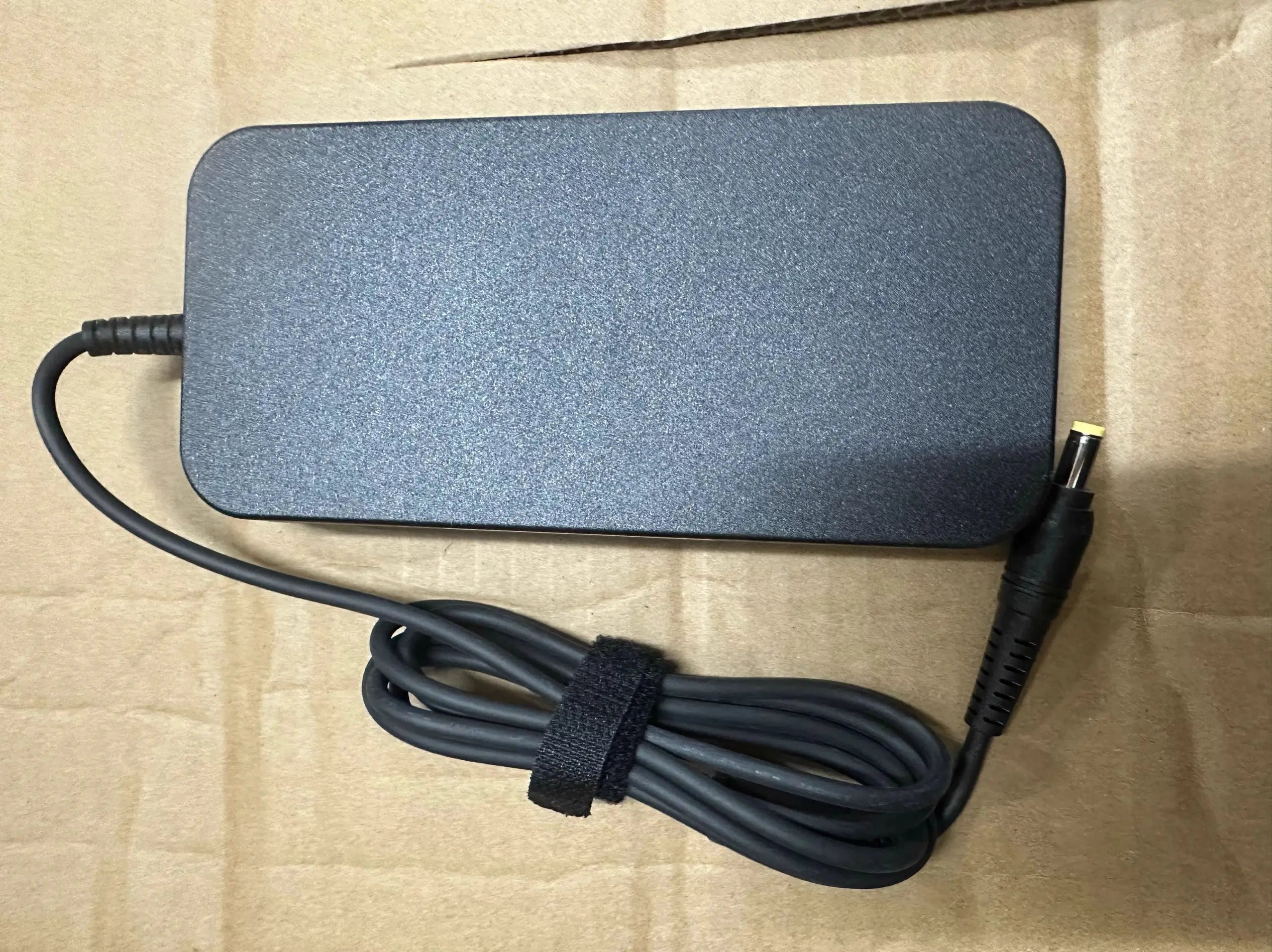 Original For Acer Power Supply Genuine Delta ADP-120RH D 19V 6.32A 120W Laptop AC Adapter Charger 5.5*1.7mm