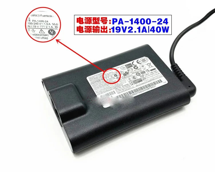 Genuine 19V 2.1A 40W PA-1400-24 AD-4019SL AC Adapter For Samsung NP900X1B NP900X3C NP900X3E NP900X4D AA-PA3NS40 Laptop Charger