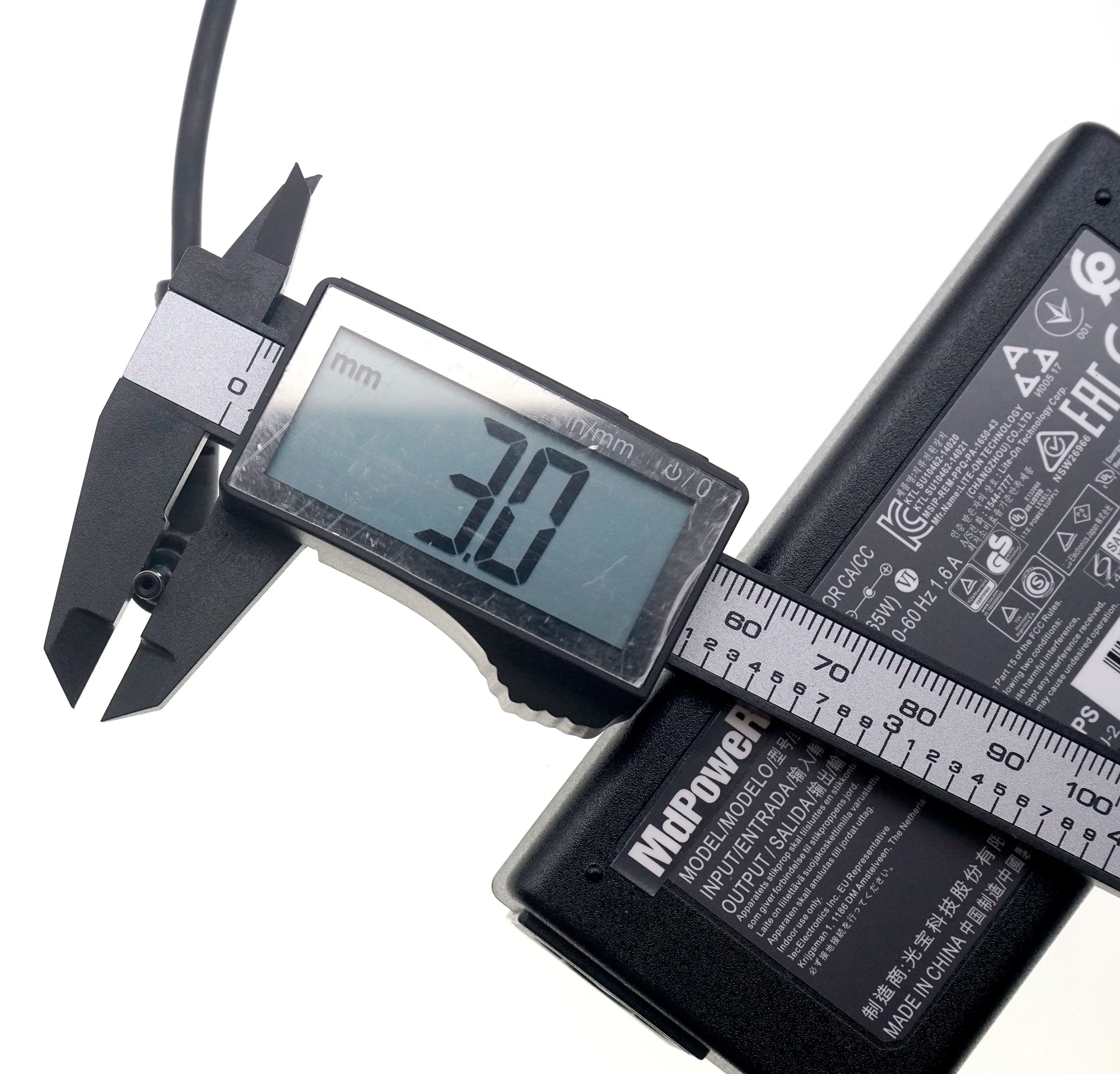 19V 3.42A For LG Gram 15Z970 14Z980C 17Z970 13Z990 AC Adapter Charger WA-48B19FS  PA-1650-43 DA-48F19 Power Supply 3.0*1.1mm