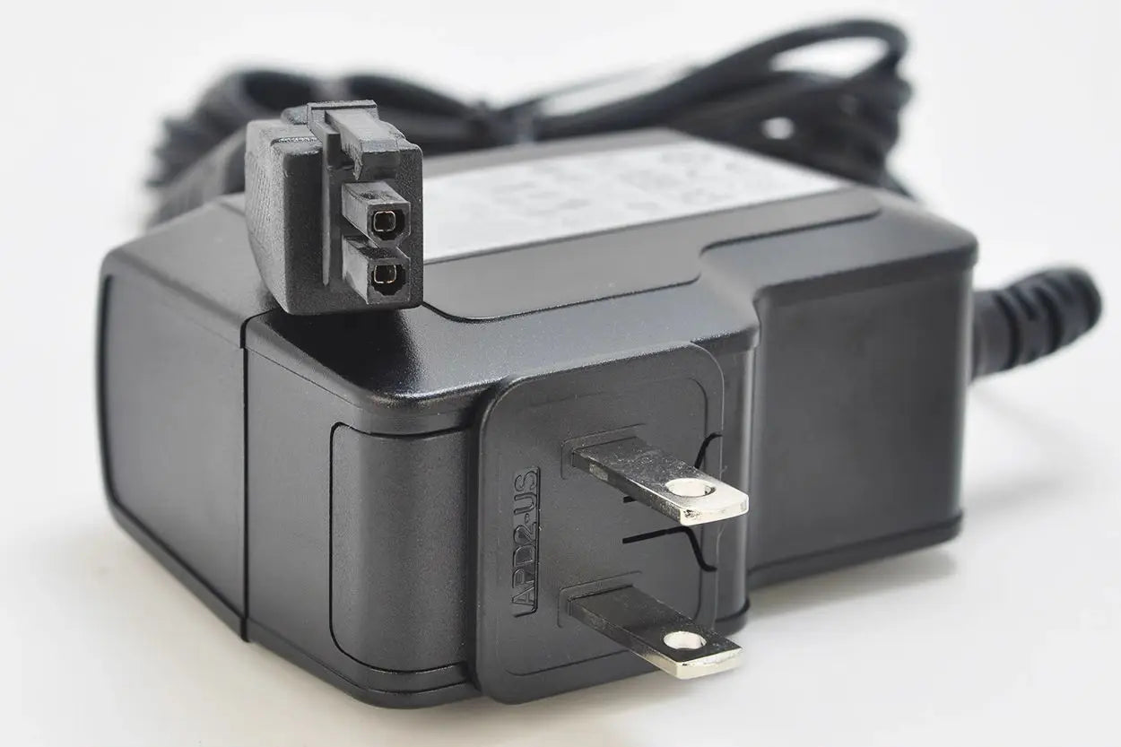 Original APD WA-30J12R 12V 2.5A WA-30J12RUG-BFAB Charger For Fortinet FortiGate Firewall 60D 90D 30E 50E 60E 80E Power Supply