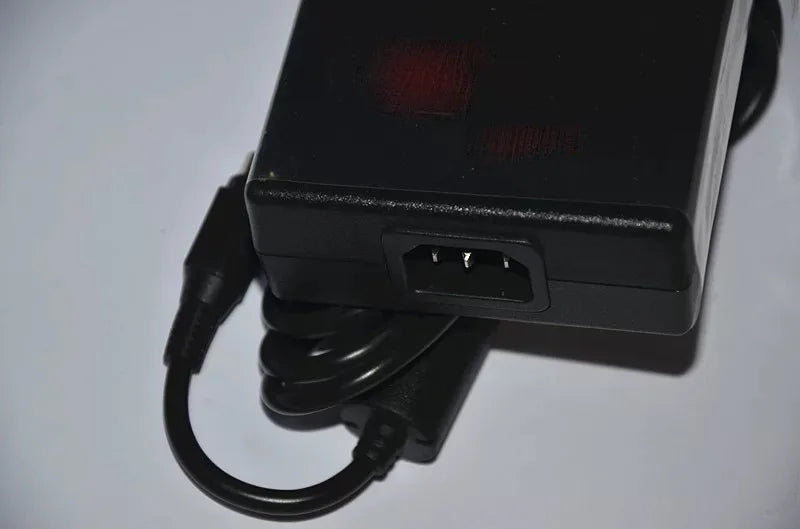 Genuine 19V 10.5A 200W 4Holes A11-200P1A AD-20019 AC Adapter For SAMSUNG NP700G7A NP700G7C 7 GAMER SERIES Laptop Power Charger