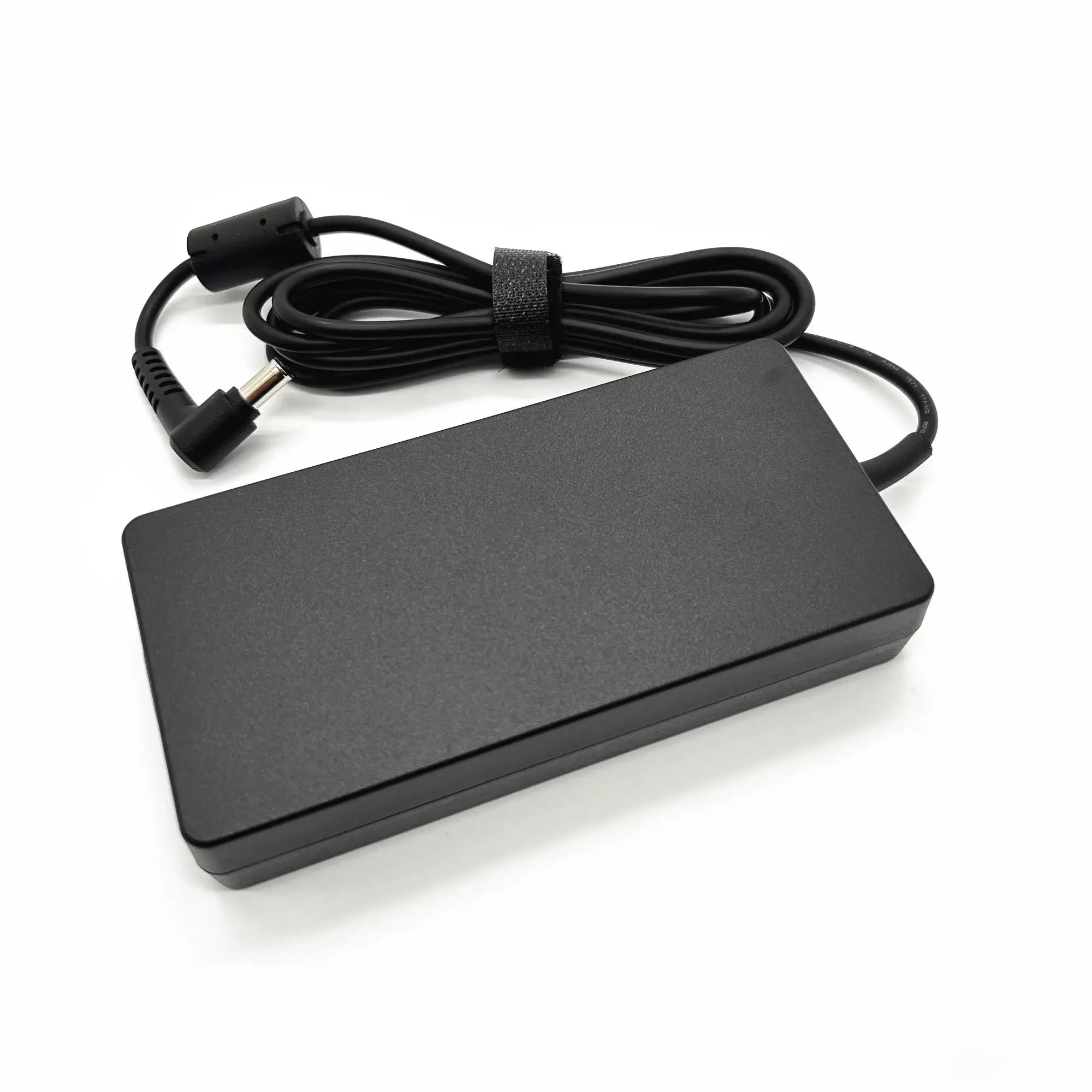 Original A18-135P1A A135A022P Chicony 19.5V 6.92A 135W  AC Adapter Charger 5.5x2.5mm For MSI Laptop Power Supply Genuine OEM