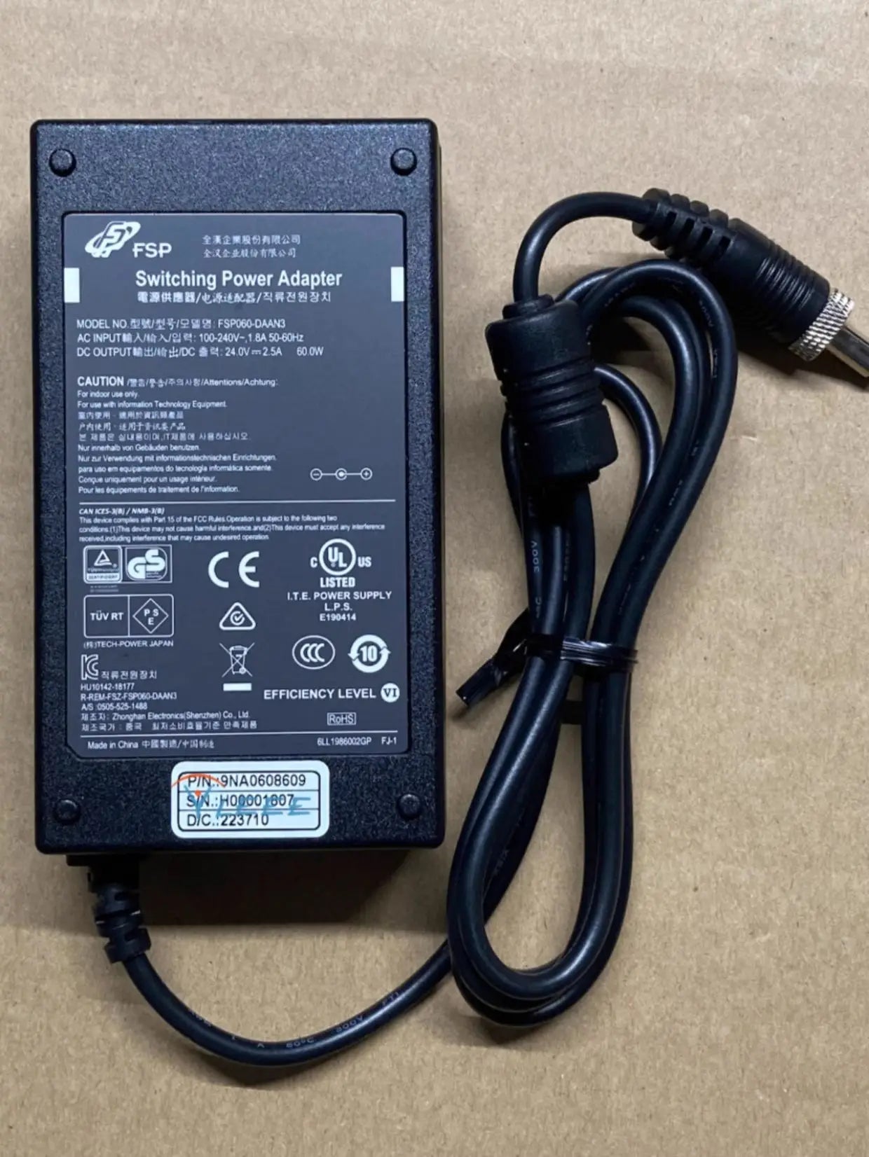 Original FSP FSP060-DAAN3 24V 2.5A 60W AC Switching Power Adapter Charger For FSP060-DAAN2 9NA0605424 FSP060-RTAAN2 Power Supply