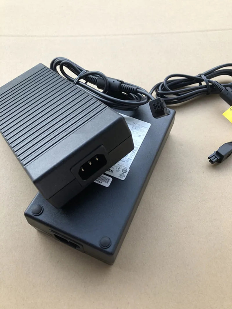 1PCS New 54V 1.67A PA-1900-2P-LF AC Adapter For HP 5066-2164 5066-5569 PA-1900-2P2 JL383AABA Laptop HPE 2530 8G POE SWITCH J9774