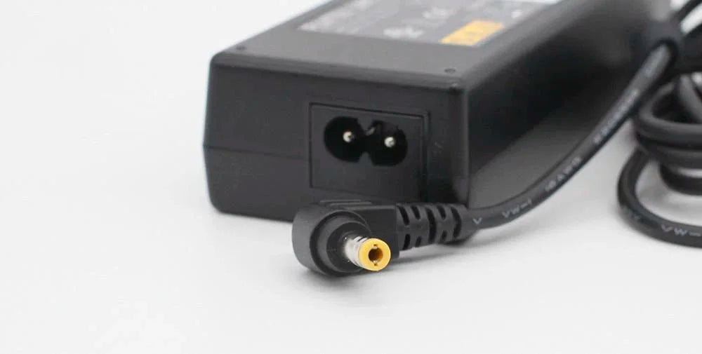 Genuine A11-100P3A 19V 5.27A 100W CP500602-01 FPCAC113Z Laptop AC Adapter Charger for Fujitsu Power Supply CP311809-01 FPCAC54B