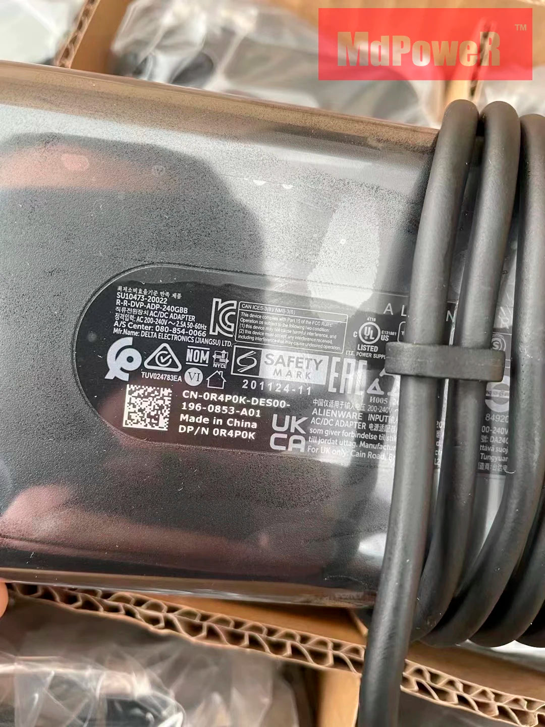 Original 19.5V 12.31A 240W GAN charger Ac Adapter For DELL Alienware M15x M17x R3 X15 X17 51m DA240PM200 DP/N 0R4P0K  04GC66