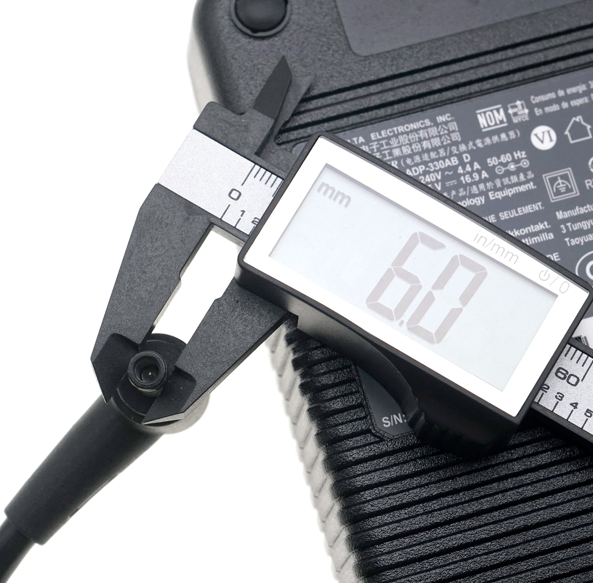 Original Delta ADP-330AB D For ASUS ROG GL504 Power Supply 19.5V 16.9A 330W AC Adapter Charger Strix SCAR 18 G834JZ 6.0*3.7mm
