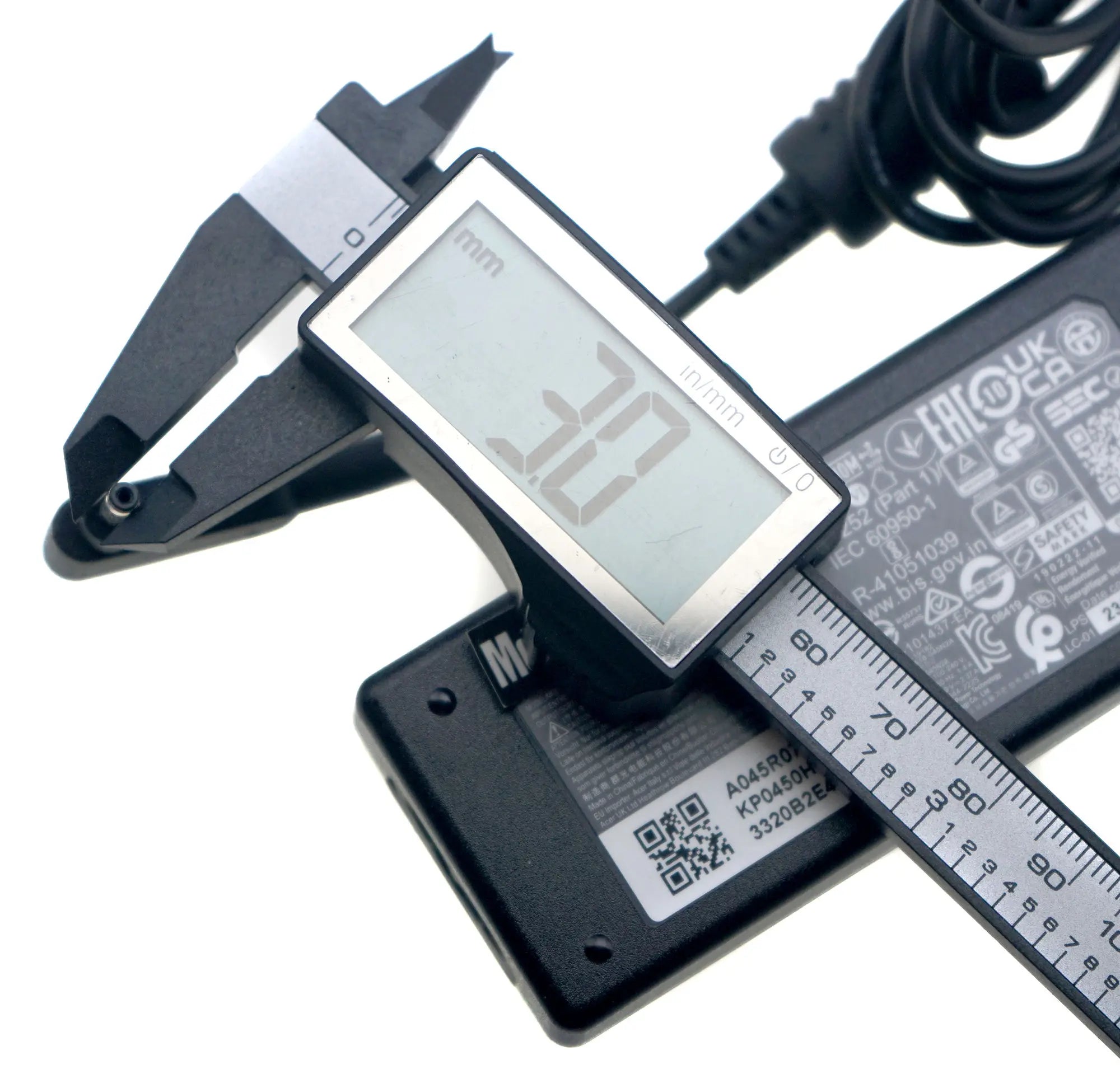 For Acer Ultrabook AC Adapter Mini Charger Original Power Supply A13-045N2A PA-1450-26 A045R021L 45W 19V 2.37A 3.0*1.1mm OEM