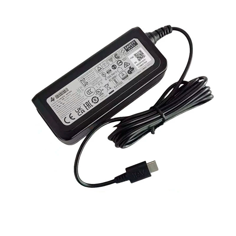 Genuine APD DA-40A19 AC Adapter Charger 19V 2.1A 39.9W 40W USB-C Type C  Original Laptop Power Supply