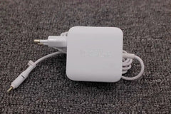 Original For Samsung Notebook 9 NP900X3T-K01US- Power Supply W16-065N4A AD-6519A 65W 19V 3.42A AC Adapter Charger 3.0*1.1mm