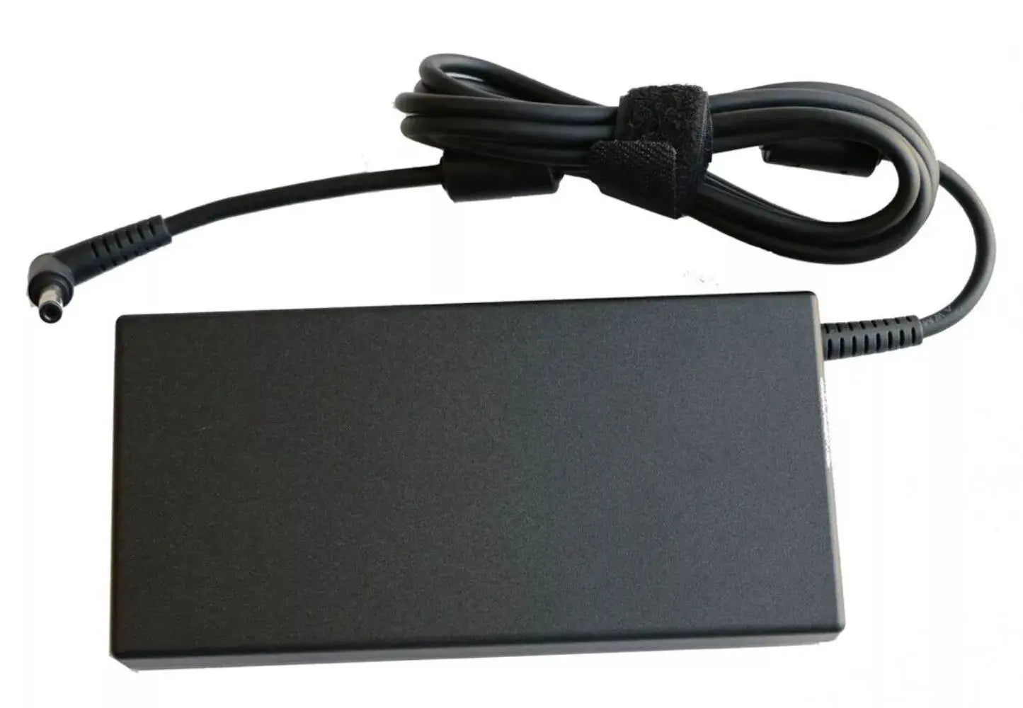 Chicony 19.5V 7.7A 150W A17-150P2A A150A021P AC Adapter Charger For GIGABYTE G5 MD MD-51US123SH P15 P15F-950-704S Aero 14-K8 V8