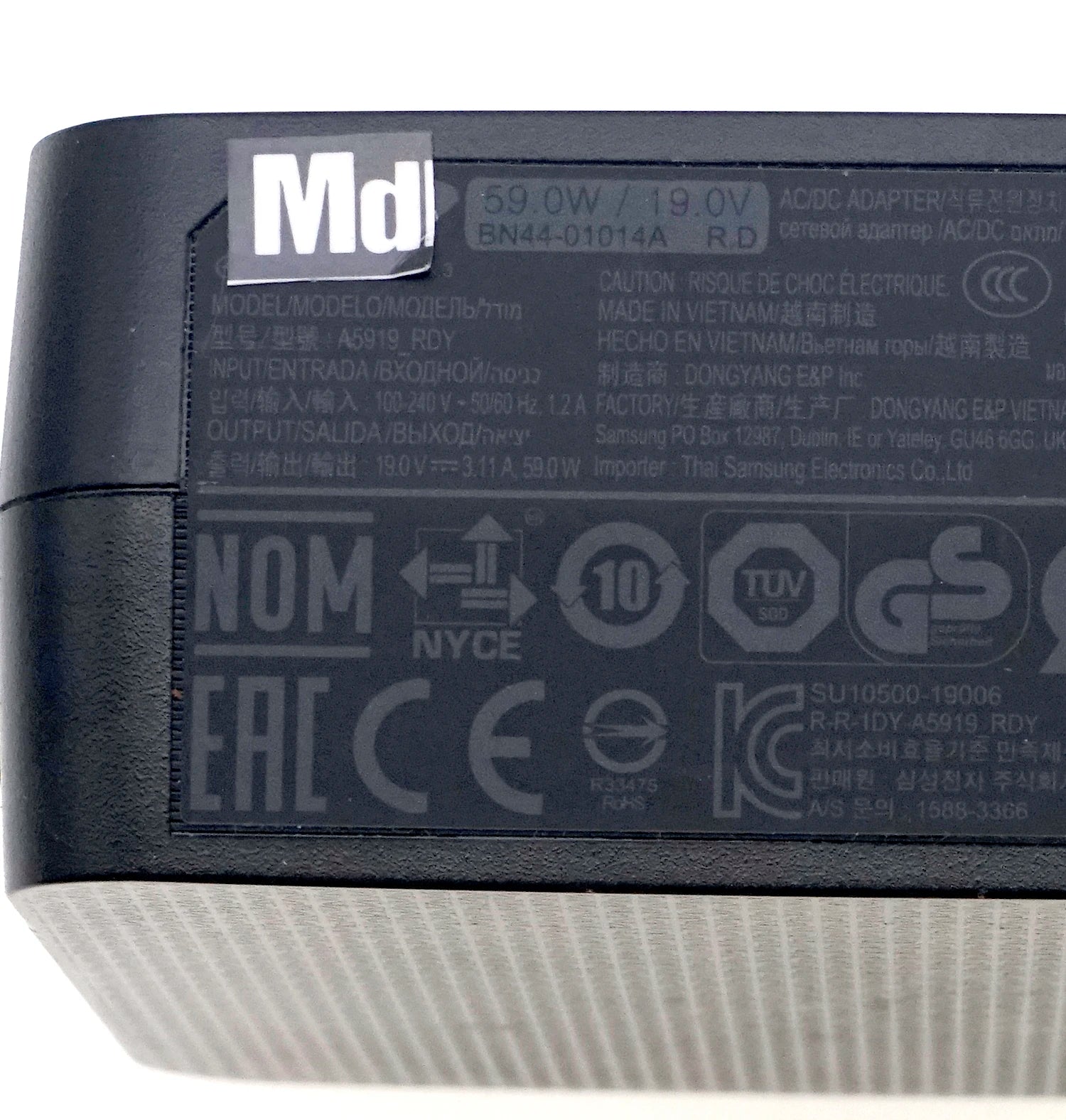 Genuine A5919_RDY BN44-01014A A5919-RDY AC/DC Power Adapter Charger For SAMSUNG LCD Monitor Power Supply 19V 3.11A 59W 6.5x4.4mm