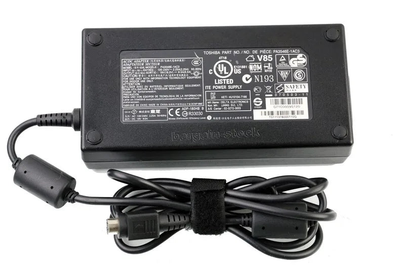 Genuine PA-1181-02 PA3546E-1AC3 Power Adapter for Toshiba X770 X775 QOSMIO X70 X75 X875 TOSHIBA TECRA W50-079 W50-A1510 Charger