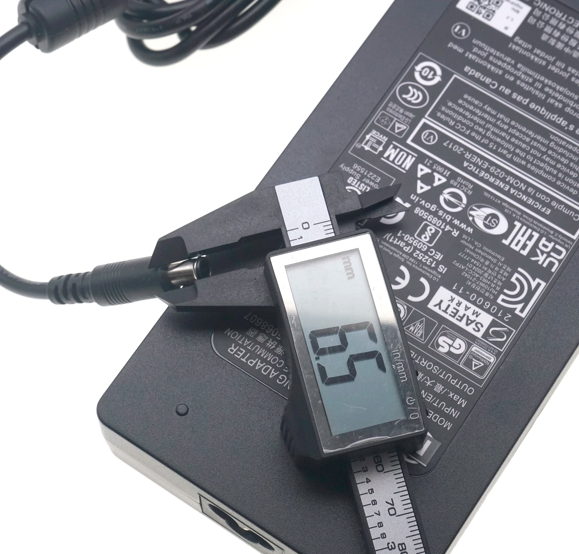 Genuine AC Adapter 210W 19.5V 10.8A ACC-LATP1 EAY65068604 for LG LED/LCD/TV Monitor 32UL950-W 32BL75U-W 32BL75U-W Power Supply
