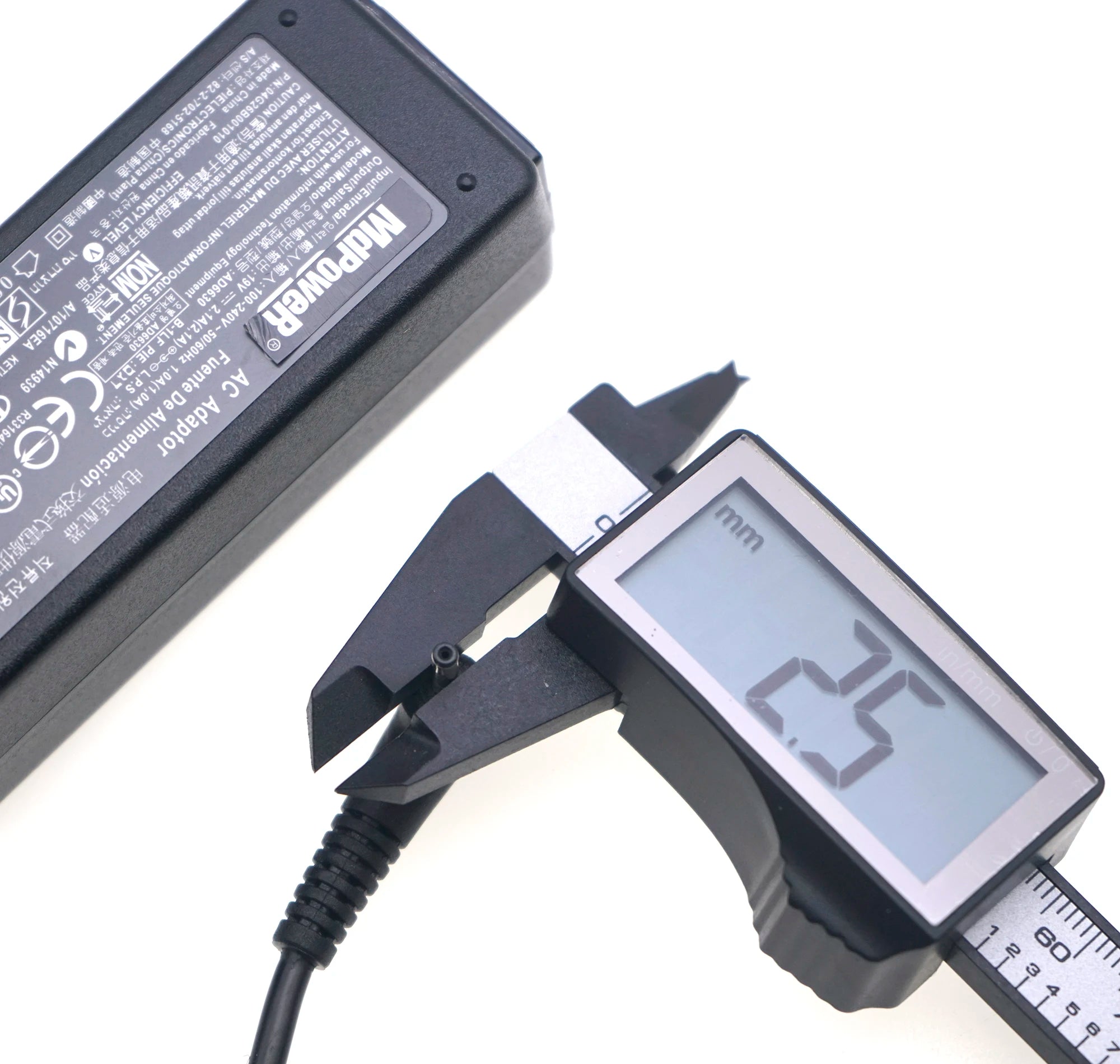 Original AD6630 19V 2.1A  For ASUS EeePC laptop AC adapter X101CH T101H 1005HA 1005PE 1201AC 1001HA 1001PX 2.5*0.7mm charger