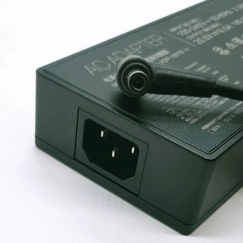 Original ADP-180TB H 20V 9A 180W 6.0mm Laptop AC Adapter Charger for ASUS ProArt StudioBook Pro 17 W700G1T-AV059R Power Supply