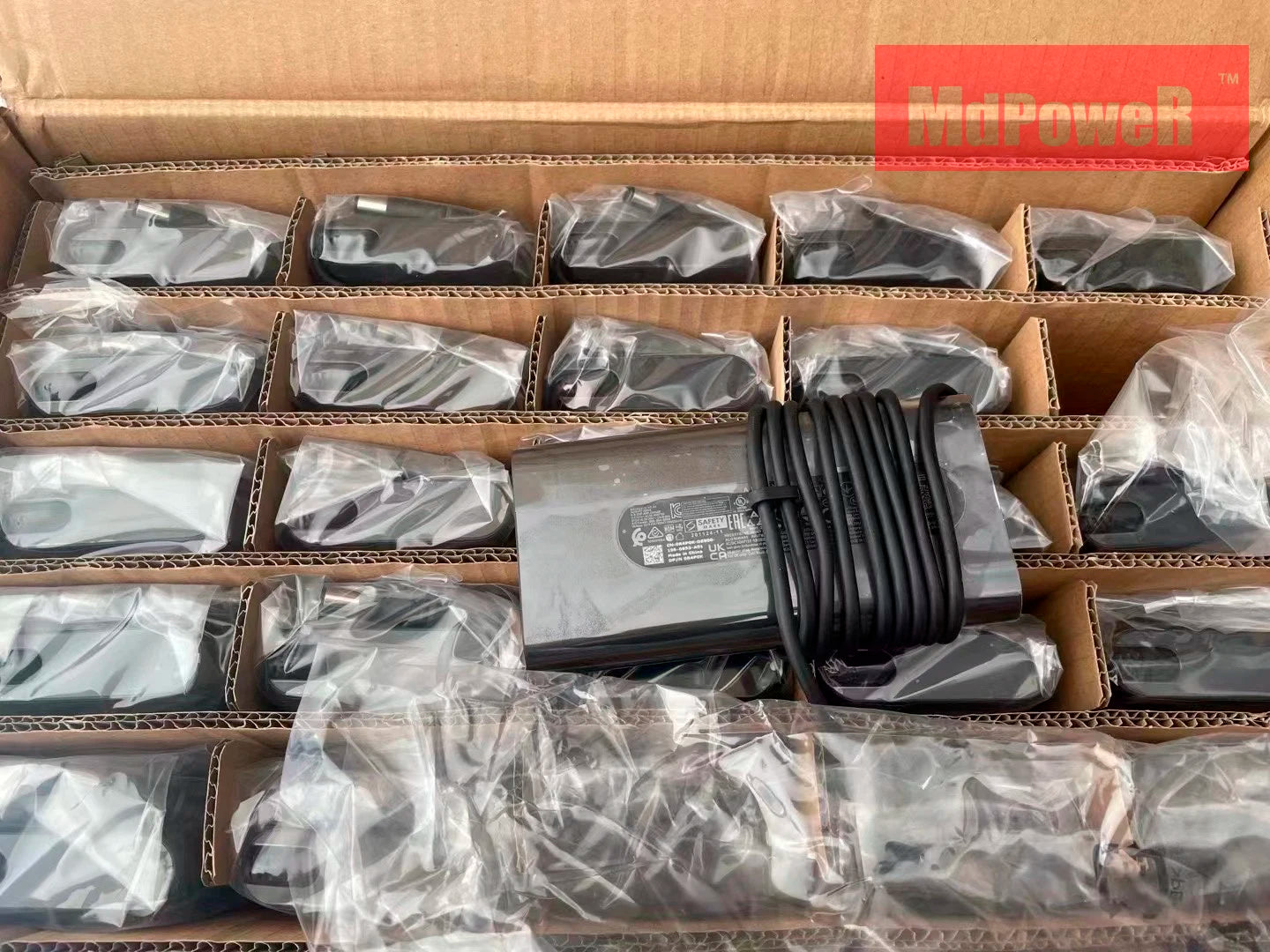 Original 19.5V 12.31A 240W GAN charger Ac Adapter For DELL Alienware M15x M17x R3 X15 X17 51m DA240PM200 DP/N 0R4P0K  04GC66